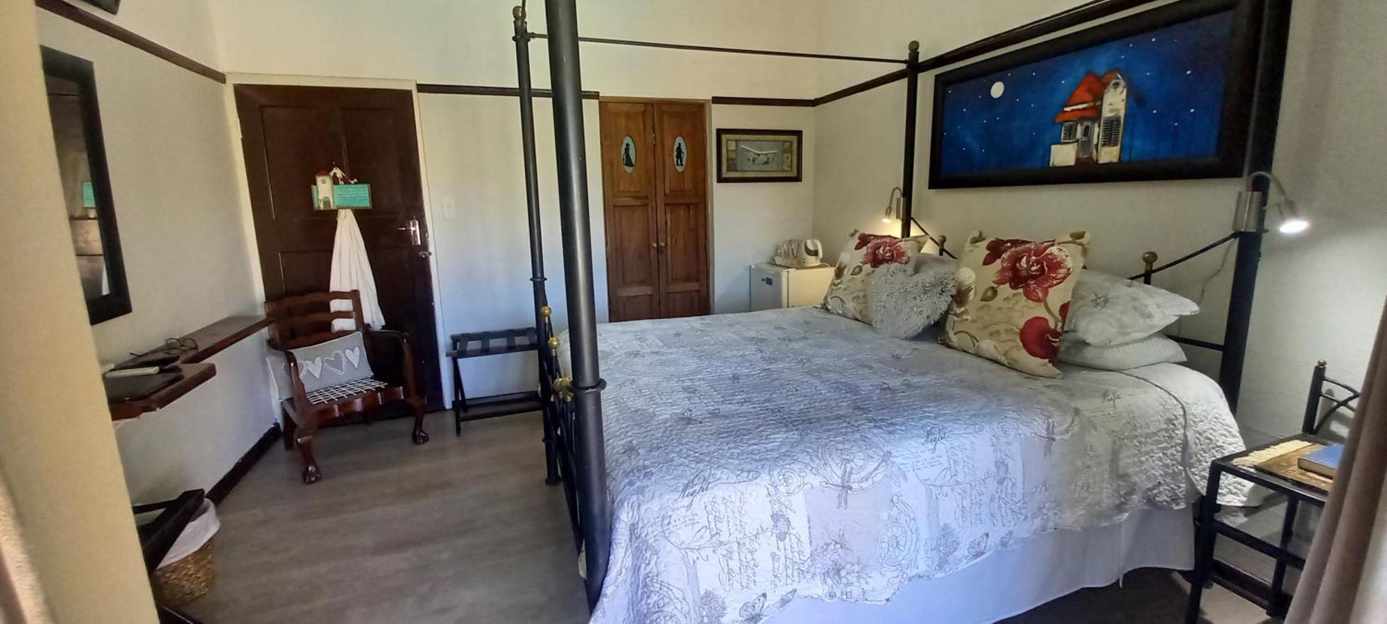 Beit Shalom Before Known As Best Little Guesthouse Oudtshoorn Exterior foto